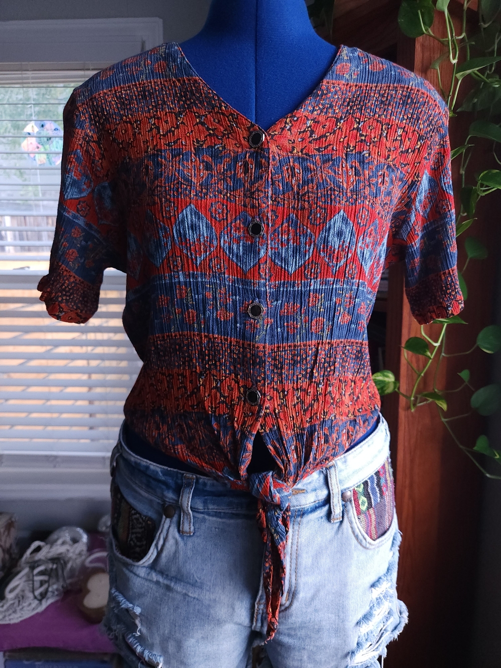 Vintage 90s First Option Crinkle Boho Tie Front Crop Top Rust Blue Paisley